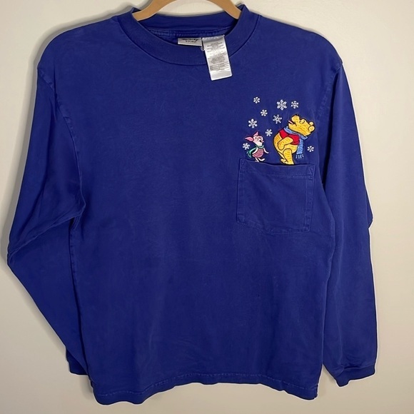 Vintage DISNEY STORE Blue Long Sleeve Embroidered Pooh & Piglet w Snowflakes SM - Picture 1 of 7